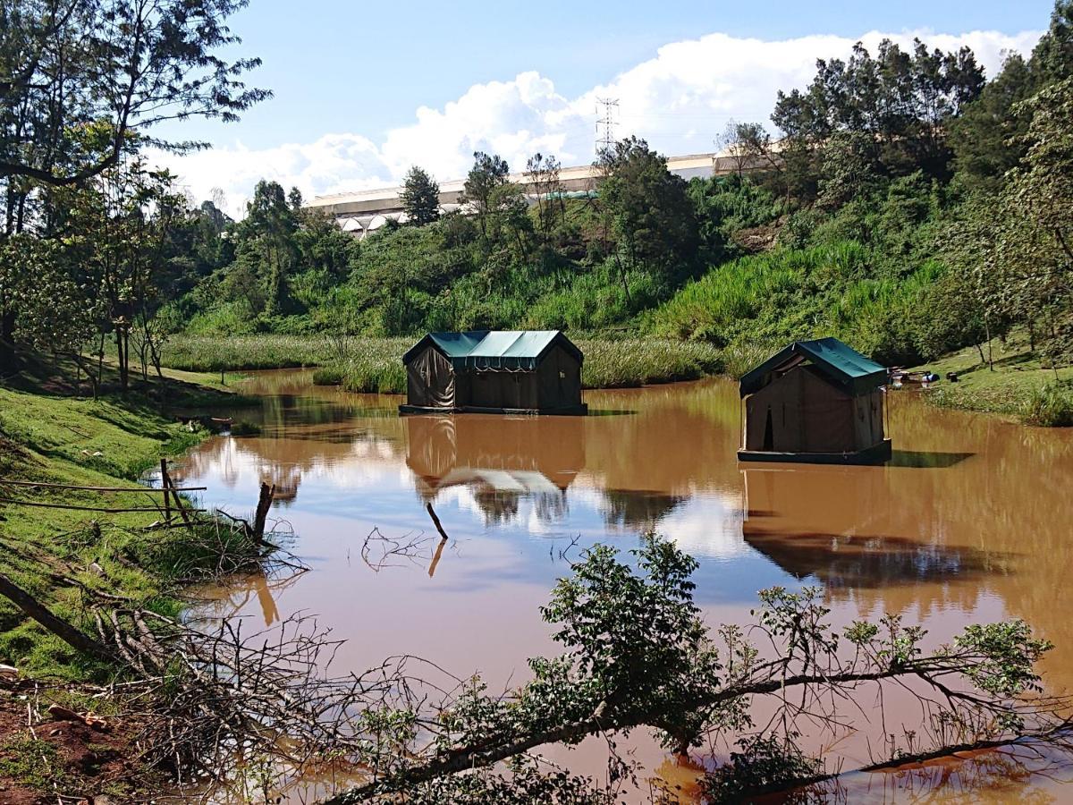 K'S Floating Getaway Hotel Nairobi Exterior photo