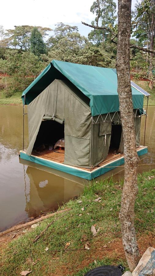 K'S Floating Getaway Hotel Nairobi Room photo